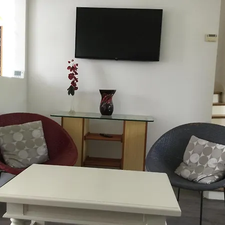 Maison Individuelle Spacieuse